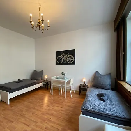 Premium Fuer Monteure Und Geschaeftsreisende : Vollausgestattet, Wifi & Washing